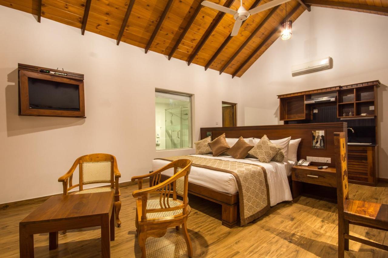 Okwin Resort Канді Екстер'єр фото