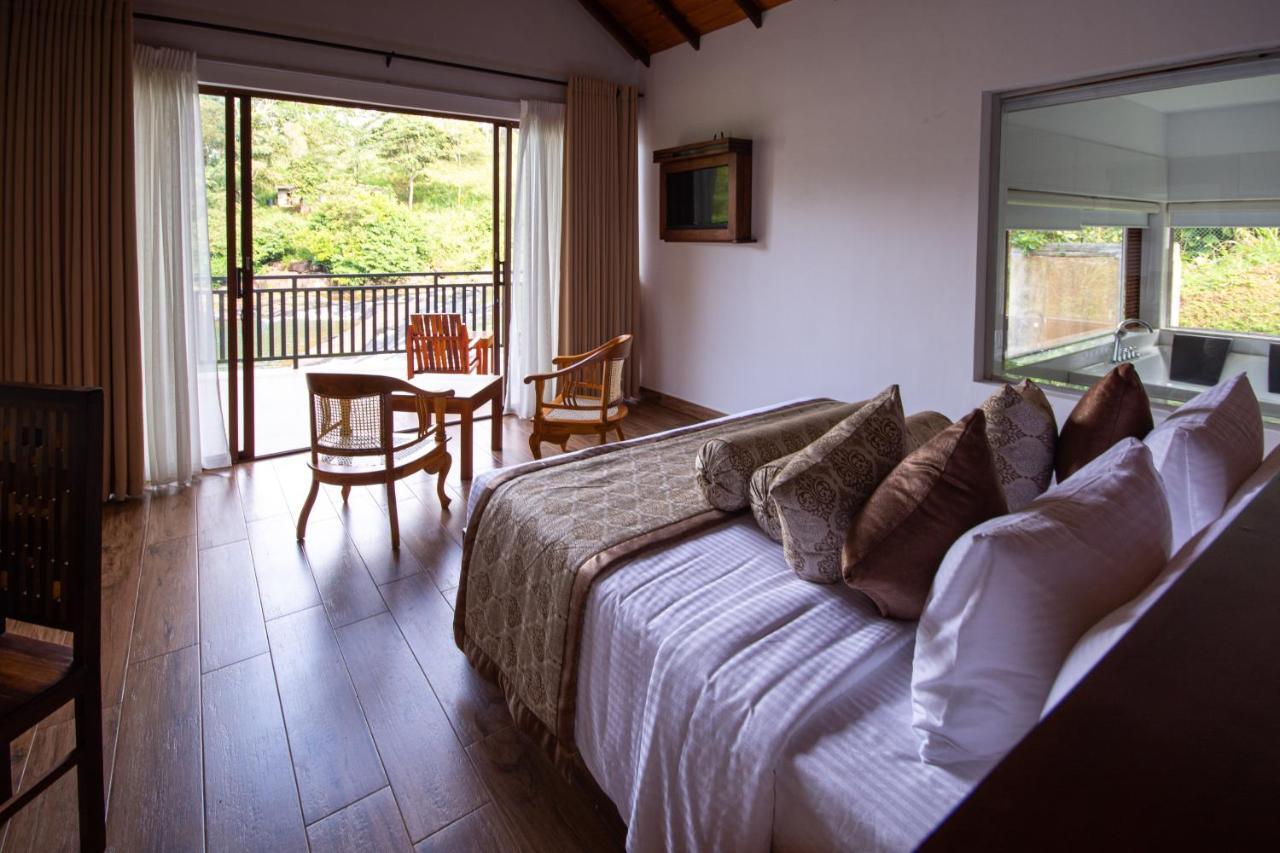Okwin Resort Канді Екстер'єр фото